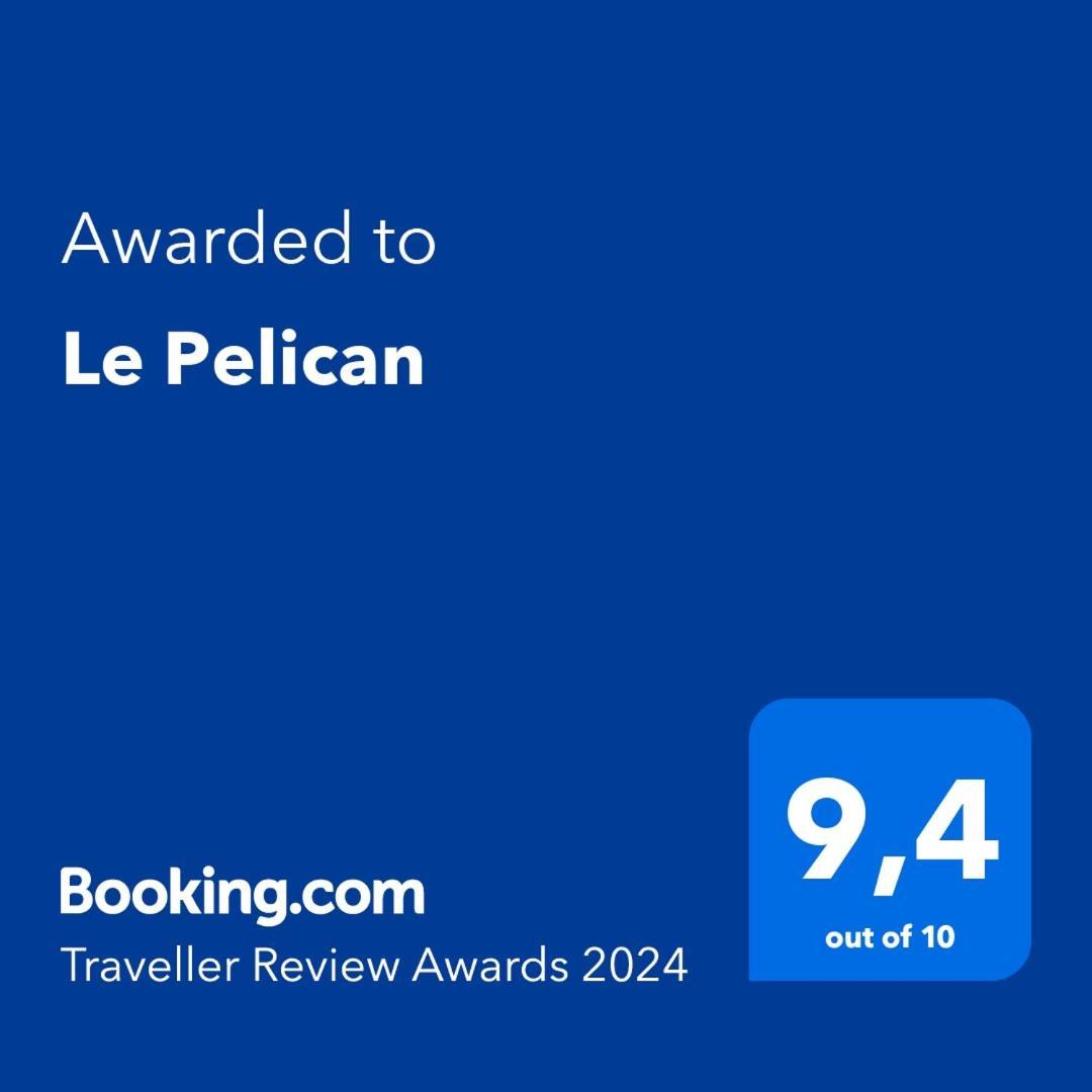 Le Pelican L'Ermitage-Les-Bains Bagian luar foto